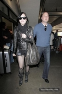 29234841_HOALCIEKR - Demitzu - JANUARY 29TH - Arrives at LAX Airport