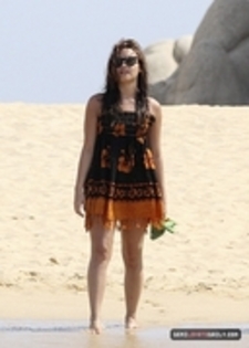 28790372_WGYGZRVZN - Demitzu - JUNE 18TH - On the beach in Cabo Mexico