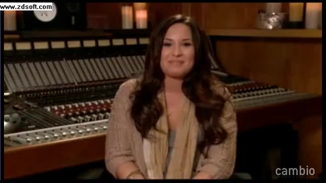 Demi Lovato - Live Chat - [Full] 00002