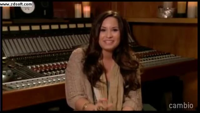 Demi Lovato - Live Chat - [Full] 00028