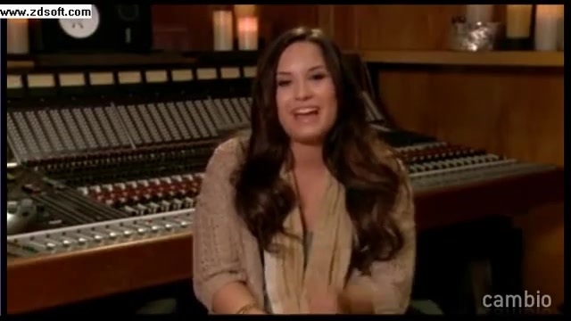 Demi Lovato - Live Chat - [Full] 00034