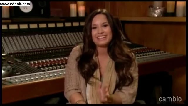 Demi Lovato - Live Chat - [Full] 00038