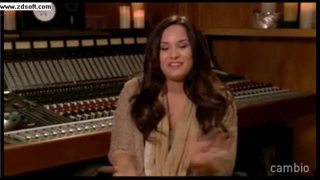 Demi Lovato - Live Chat - [Full] 00046