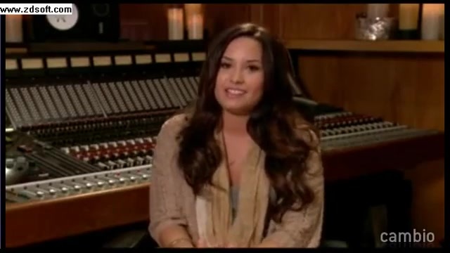 Demi Lovato - Live Chat - [Full] 00092