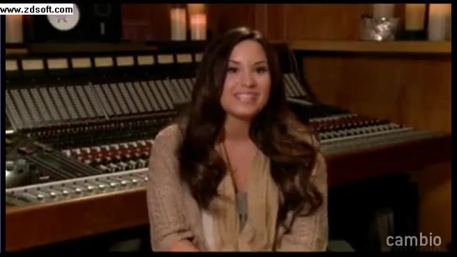 Demi Lovato - Live Chat - [Full] 00158