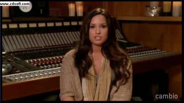 Demi Lovato - Live Chat - [Full] 01540