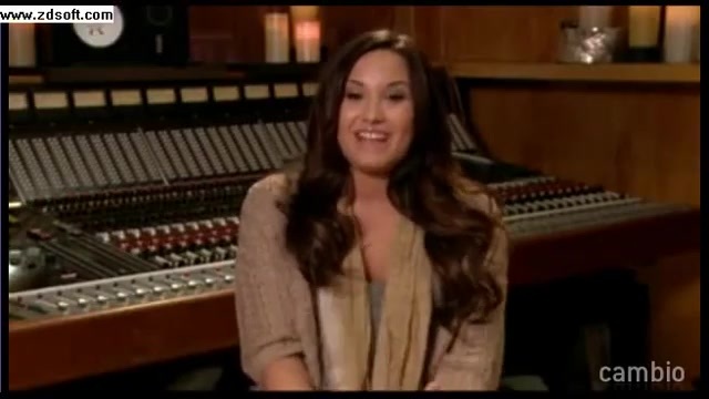Demi Lovato - Live Chat - [Full] 00201