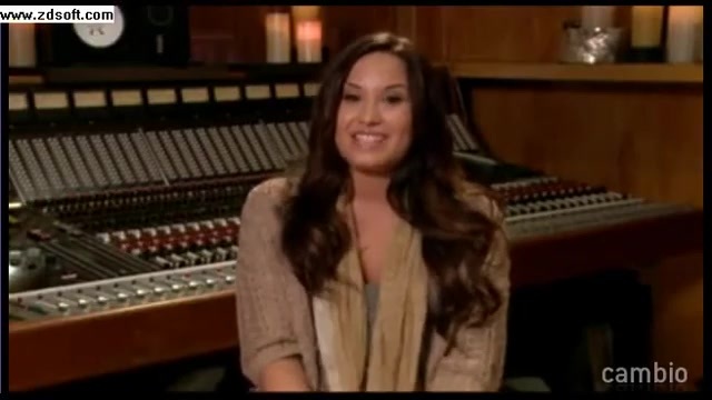 Demi Lovato - Live Chat - [Full] 00203