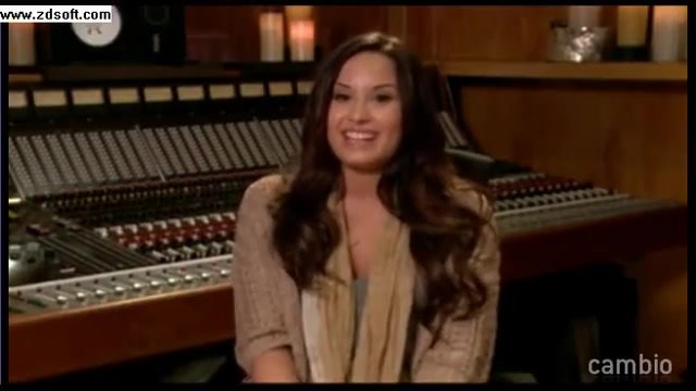 Demi Lovato - Live Chat - [Full] 00207 - Demilush - Live Chat Part oo1