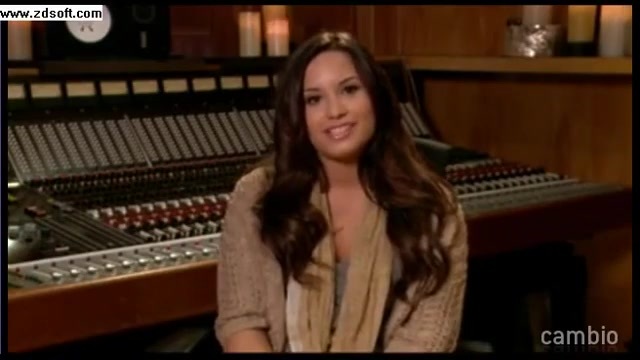 Demi Lovato - Live Chat - [Full] 00325
