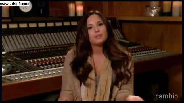 Demi Lovato - Live Chat - [Full] 00356