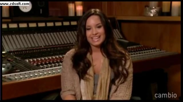 Demi Lovato - Live Chat - [Full] 00710