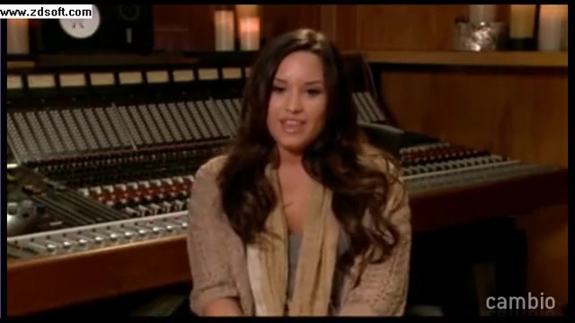 Demi Lovato - Live Chat - [Full] 00406