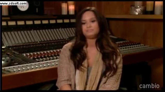 Demi Lovato - Live Chat - [Full] 00475