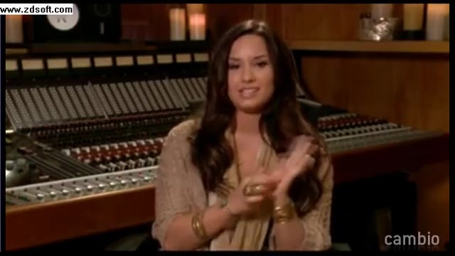 Demi Lovato - Live Chat - [Full] 01837