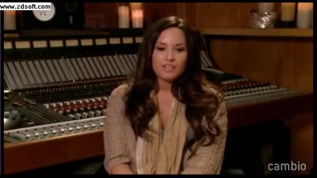 Demi Lovato - Live Chat - [Full] 01332