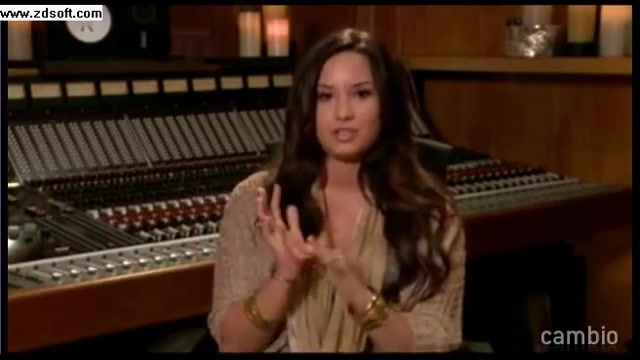 Demi Lovato - Live Chat - [Full] 01847