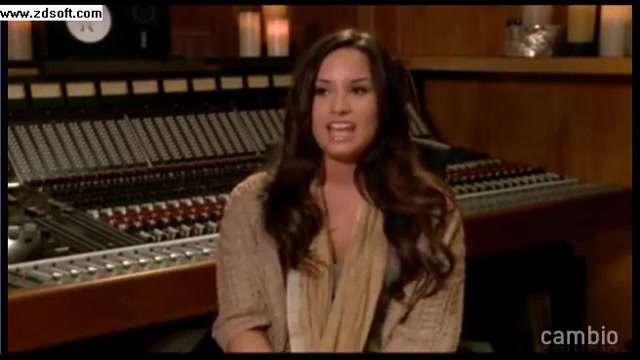 Demi Lovato - Live Chat - [Full] 01857