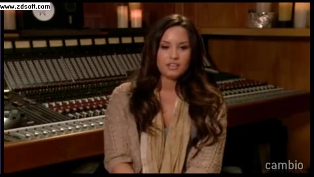 Demi Lovato - Live Chat - [Full] 01358