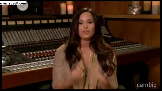 Demi Lovato - Live Chat - [Full] 01877