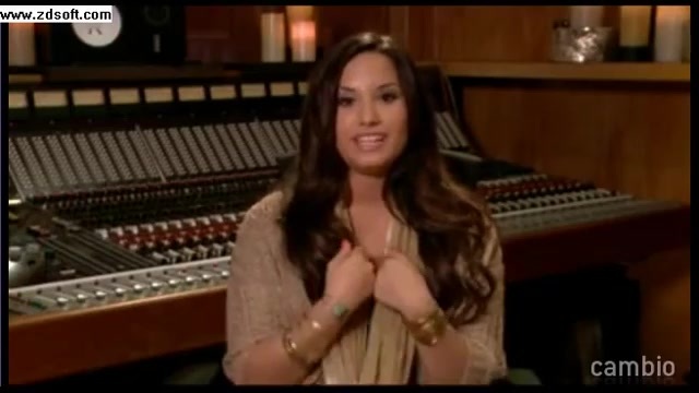 Demi Lovato - Live Chat - [Full] 01879