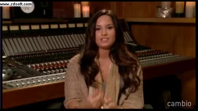 Demi Lovato - Live Chat - [Full] 01892