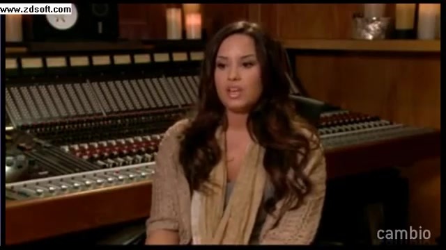 Demi Lovato - Live Chat - [Full] 00922
