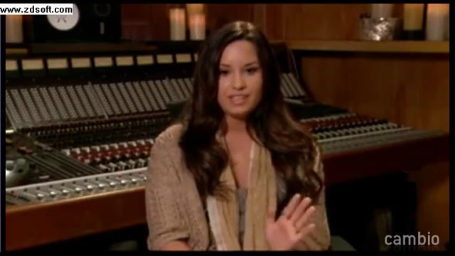 Demi Lovato - Live Chat - [Full] 02027