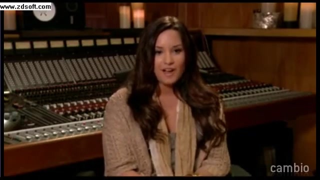 Demi Lovato - Live Chat - [Full] 02041