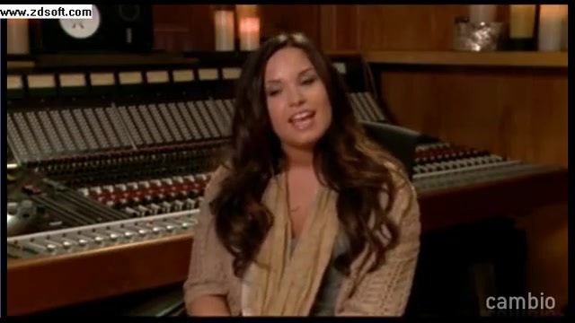 Demi Lovato - Live Chat - [Full] 02501