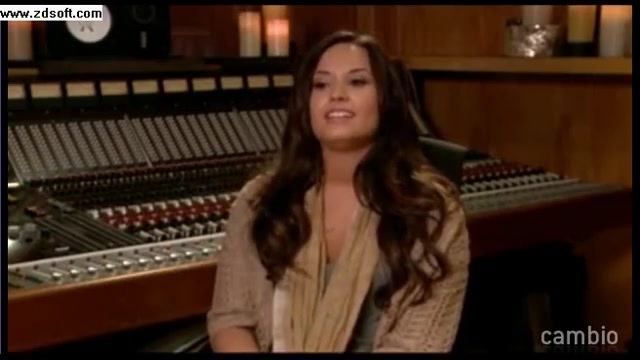 Demi Lovato - Live Chat - [Full] 02508