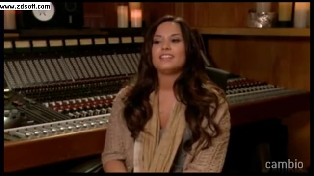 Demi Lovato - Live Chat - [Full] 02512