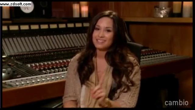 Demi Lovato - Live Chat - [Full] 02225