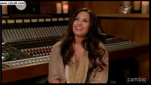 Demi Lovato - Live Chat - [Full] 02635