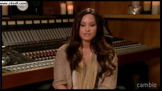 Demi Lovato - Live Chat - [Full] 03607