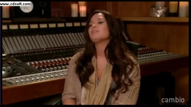 Demi Lovato - Live Chat - [Full] 02663