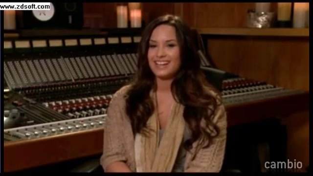 Demi Lovato - Live Chat - [Full] 02331