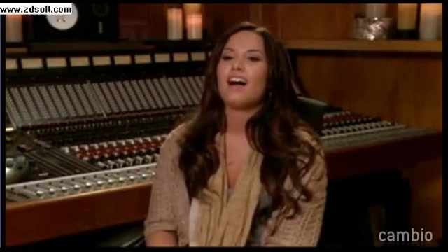Demi Lovato - Live Chat - [Full] 02673