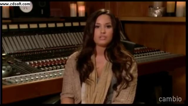 Demi Lovato - Live Chat - [Full] 03173