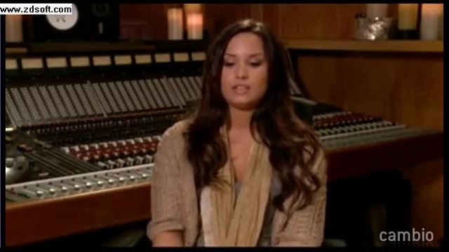 Demi Lovato - Live Chat - [Full] 03675