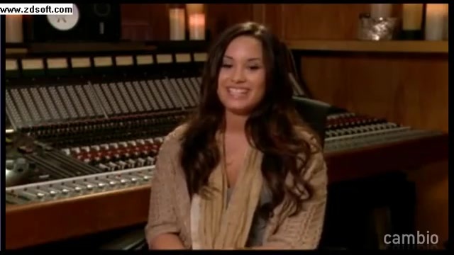 Demi Lovato - Live Chat - [Full] 02404