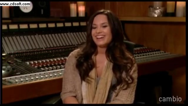 Demi Lovato - Live Chat - [Full] 02419