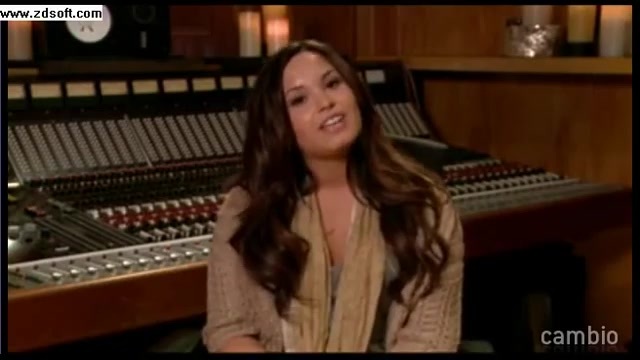 Demi Lovato - Live Chat - [Full] 02481
