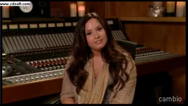 Demi Lovato - Live Chat - [Full] 02495