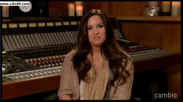 Demi Lovato - Live Chat - [Full] 04007