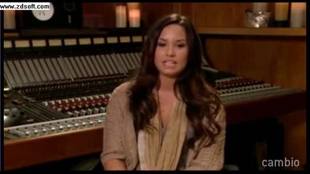 Demi Lovato - Live Chat - [Full] 02837