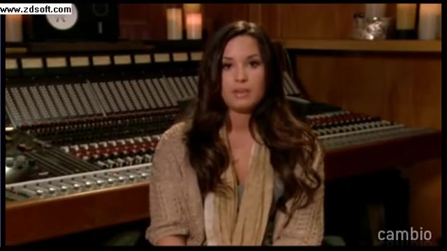 Demi Lovato - Live Chat - [Full] 03312
