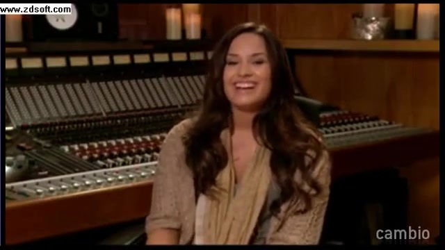 Demi Lovato - Live Chat - [Full] 03846