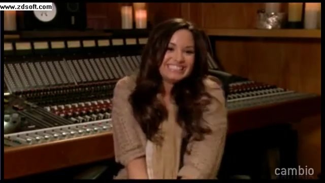Demi Lovato - Live Chat - [Full] 04063