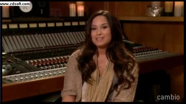 Demi Lovato - Live Chat - [Full] 03857